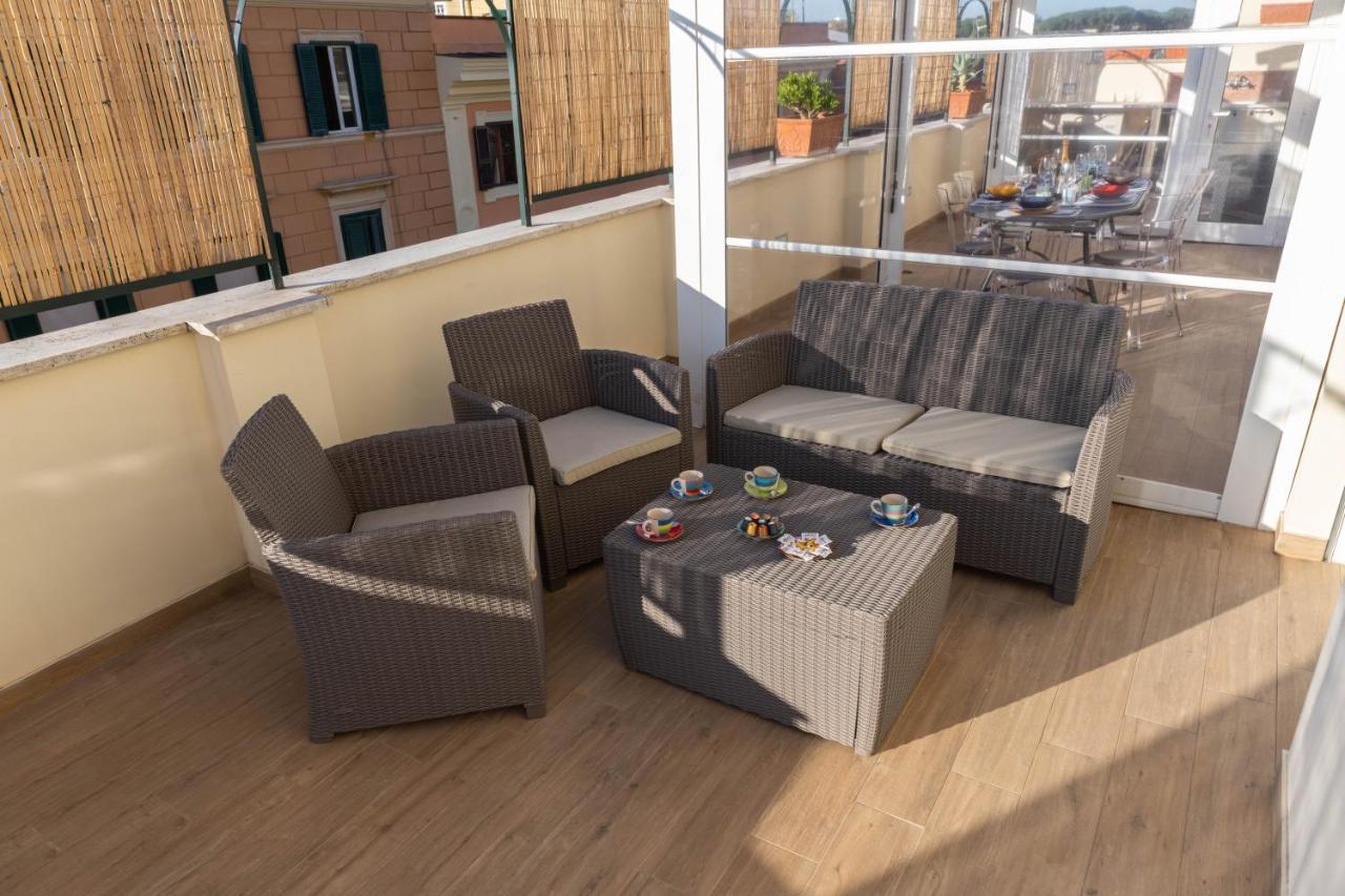 Colosseo Brightful Apartment With Rooftop Roma Exterior foto