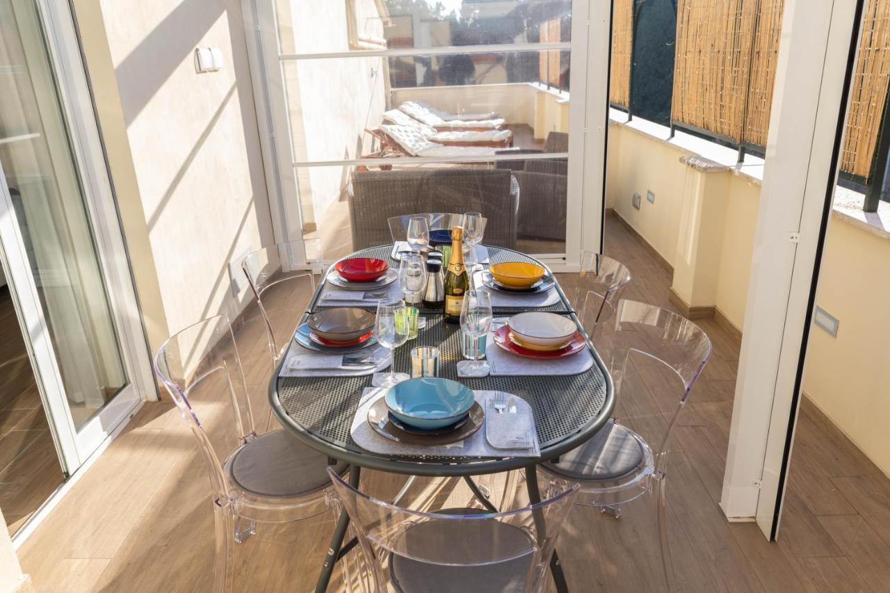 Colosseo Brightful Apartment With Rooftop Roma Exterior foto