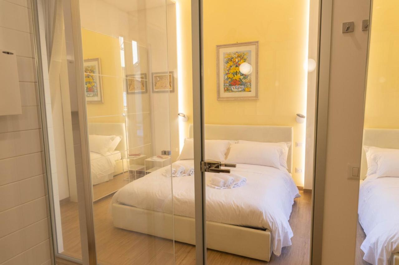 Colosseo Brightful Apartment With Rooftop Roma Exterior foto